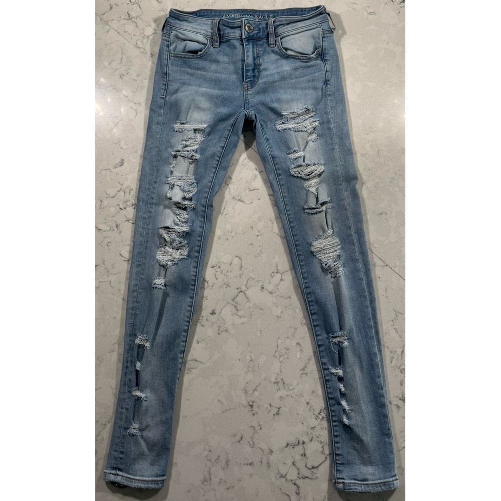 American Eagle Womens 4 Light Wash Distressed Super Stretch Skinny Jegging Jeans